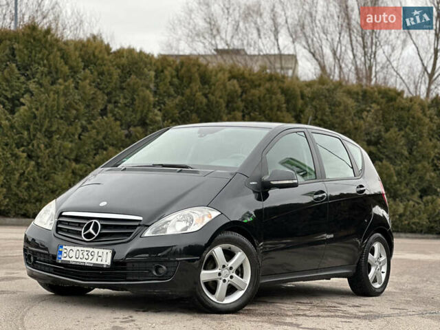 Черный Мерседес А класс, объемом двигателя 2 л и пробегом 236 тыс. км за 6350 $, фото 9 на Automoto.ua