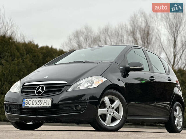 Черный Мерседес А класс, объемом двигателя 2 л и пробегом 236 тыс. км за 6350 $, фото 11 на Automoto.ua