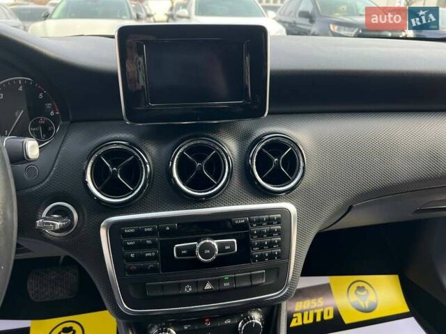 Черный Мерседес А класс, объемом двигателя 1.8 л и пробегом 206 тыс. км за 13900 $, фото 15 на Automoto.ua