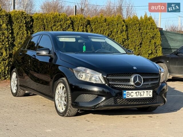 Черный Мерседес А класс, объемом двигателя 1.8 л и пробегом 268 тыс. км за 14000 $, фото 2 на Automoto.ua