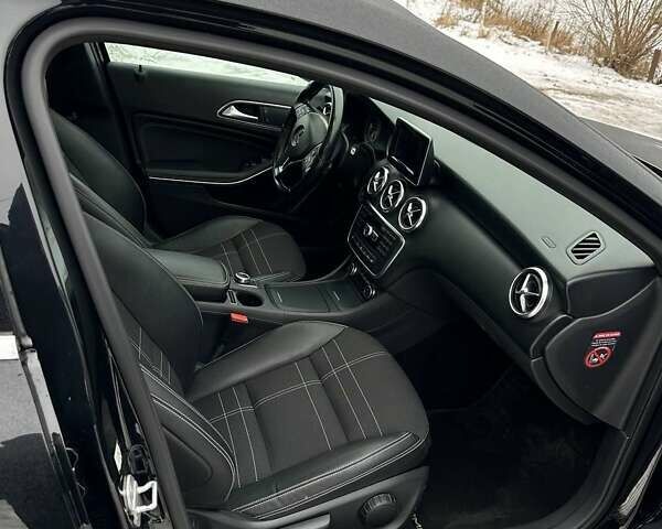 Чорний Мерседес А клас, об'ємом двигуна 2.14 л та пробігом 210 тис. км за 13500 $, фото 18 на Automoto.ua