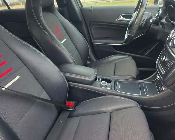 Черный Мерседес А класс, объемом двигателя 1.6 л и пробегом 138 тыс. км за 15500 $, фото 17 на Automoto.ua