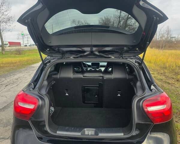 Черный Мерседес А класс, объемом двигателя 1.6 л и пробегом 138 тыс. км за 15500 $, фото 6 на Automoto.ua