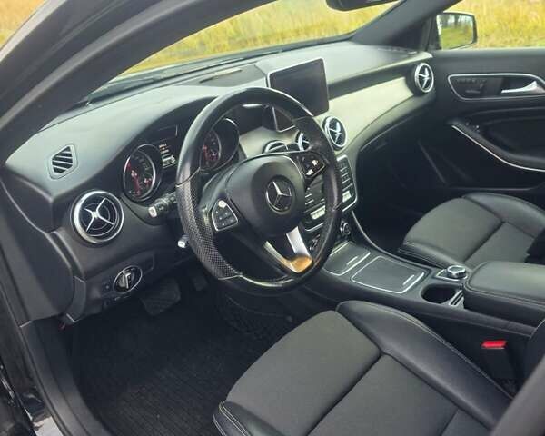 Черный Мерседес А класс, объемом двигателя 1.6 л и пробегом 138 тыс. км за 15500 $, фото 9 на Automoto.ua