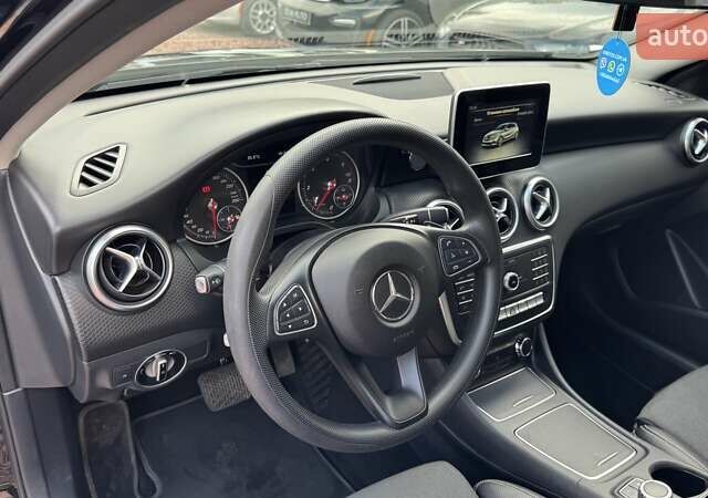 Черный Мерседес А класс, объемом двигателя 1.5 л и пробегом 96 тыс. км за 17500 $, фото 17 на Automoto.ua