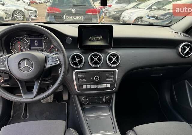 Черный Мерседес А класс, объемом двигателя 1.5 л и пробегом 96 тыс. км за 17500 $, фото 20 на Automoto.ua