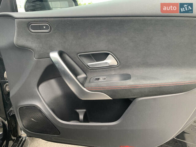 Мерседес А класс 2020 в Львове на Automoto.ua Черный Мерседес А класс, объемом двигателя 1.33 л и пробегом 98 тыс. км за 31450 $, фото 14 на Automoto.ua