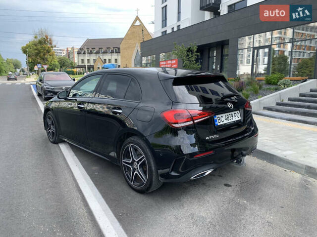 Мерседес А класс 2020 в Львове на Automoto.ua Черный Мерседес А класс, объемом двигателя 1.33 л и пробегом 98 тыс. км за 31450 $, фото 5 на Automoto.ua