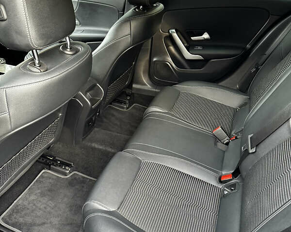 Черный Мерседес А класс, объемом двигателя 1.46 л и пробегом 28 тыс. км за 27500 $, фото 42 на Automoto.ua