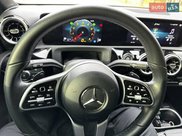 Черный Мерседес А класс, объемом двигателя 1.46 л и пробегом 28 тыс. км за 27500 $, фото 38 на Automoto.ua