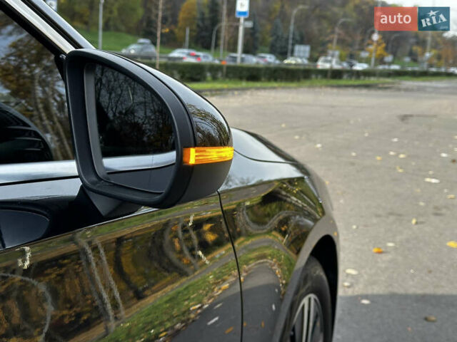 Черный Мерседес А класс, объемом двигателя 1.46 л и пробегом 28 тыс. км за 27500 $, фото 22 на Automoto.ua