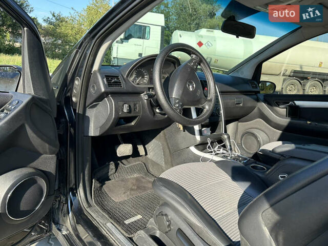 Черный Мерседес А класс, объемом двигателя 1.99 л и пробегом 260 тыс. км за 3800 $, фото 21 на Automoto.ua