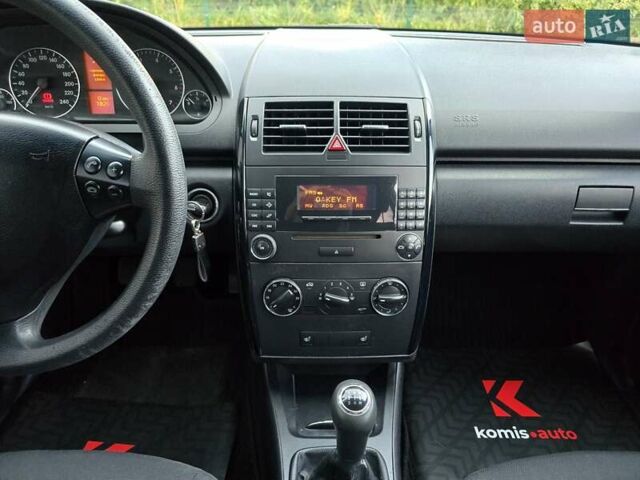 Чорний Мерседес А клас, об'ємом двигуна 1.5 л та пробігом 174 тис. км за 5299 $, фото 29 на Automoto.ua