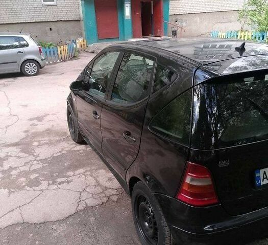 Черный Мерседес А класс, объемом двигателя 1.6 л и пробегом 240 тыс. км за 2700 $, фото 7 на Automoto.ua