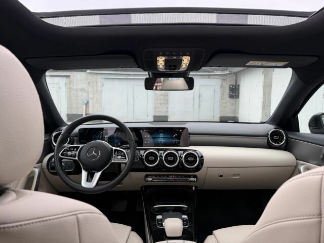 Чорний Мерседес А клас, об'ємом двигуна 1.3 л та пробігом 42 тис. км за 35000 $, фото 1 на Automoto.ua