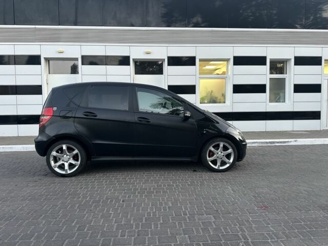 Мерседес А класс 2005 в Одессе на Automoto.ua Черный Мерседес А класс, объемом двигателя 2 л и пробегом 270 тыс. км за 3750 $, фото 1 на Automoto.ua