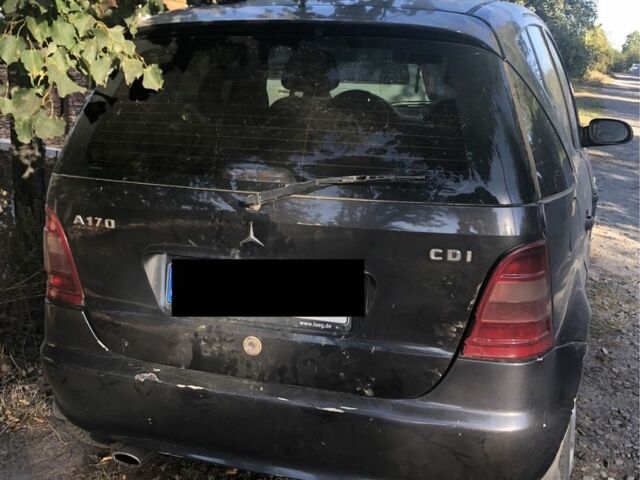 Чорний Мерседес А клас, об'ємом двигуна 1.7 л та пробігом 240 тис. км за 2400 $, фото 2 на Automoto.ua