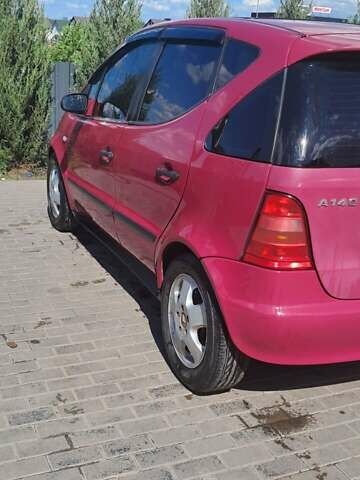 Фиолетовый Мерседес А класс, объемом двигателя 1.4 л и пробегом 245 тыс. км за 3000 $, фото 12 на Automoto.ua