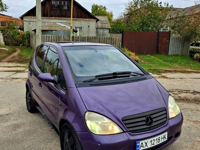 Фиолетовый Мерседес А класс, объемом двигателя 1.9 л и пробегом 316 тыс. км за 2400 $, фото 3 на Automoto.ua