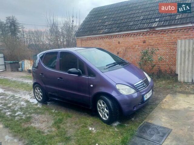 Фиолетовый Мерседес А класс, объемом двигателя 1.4 л и пробегом 222 тыс. км за 3800 $, фото 5 на Automoto.ua