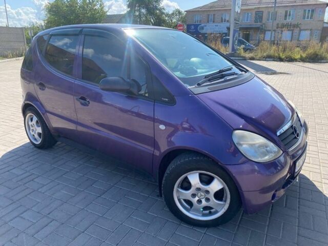 Фиолетовый Мерседес А класс, объемом двигателя 1.7 л и пробегом 355 тыс. км за 2500 $, фото 1 на Automoto.ua