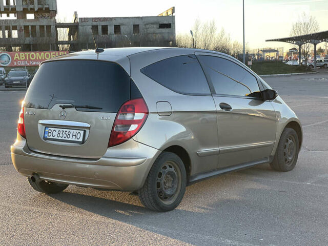 Коричневий Мерседес А клас, об'ємом двигуна 2 л та пробігом 170 тис. км за 4499 $, фото 2 на Automoto.ua