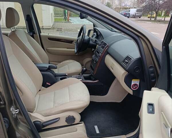 Коричневый Мерседес А класс, объемом двигателя 1.5 л и пробегом 198 тыс. км за 6350 $, фото 14 на Automoto.ua