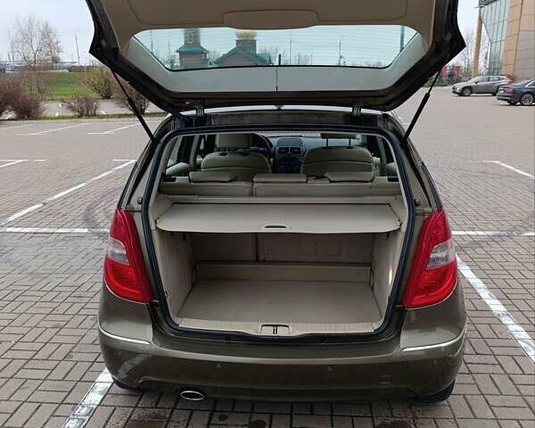 Коричневый Мерседес А класс, объемом двигателя 1.5 л и пробегом 198 тыс. км за 6350 $, фото 17 на Automoto.ua