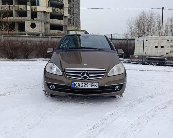 Коричневый Мерседес А класс, объемом двигателя 1.5 л и пробегом 199 тыс. км за 6350 $, фото 6 на Automoto.ua