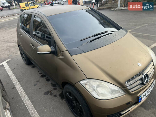 Коричневый Мерседес А класс, объемом двигателя 1.5 л и пробегом 200 тыс. км за 4200 $, фото 2 на Automoto.ua