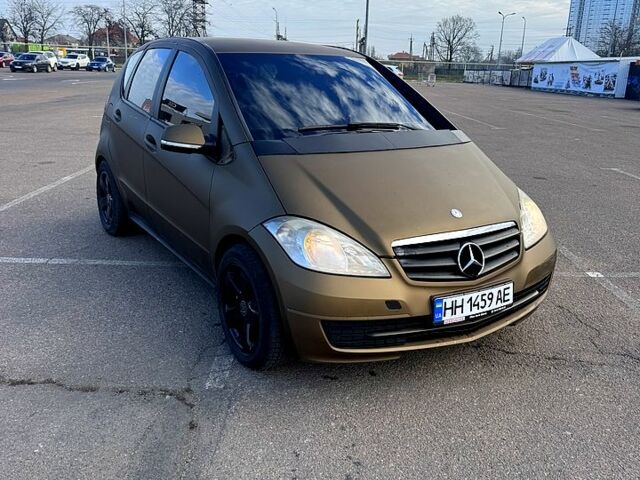 Коричневый Мерседес А класс, объемом двигателя 1.5 л и пробегом 156 тыс. км за 5000 $, фото 1 на Automoto.ua