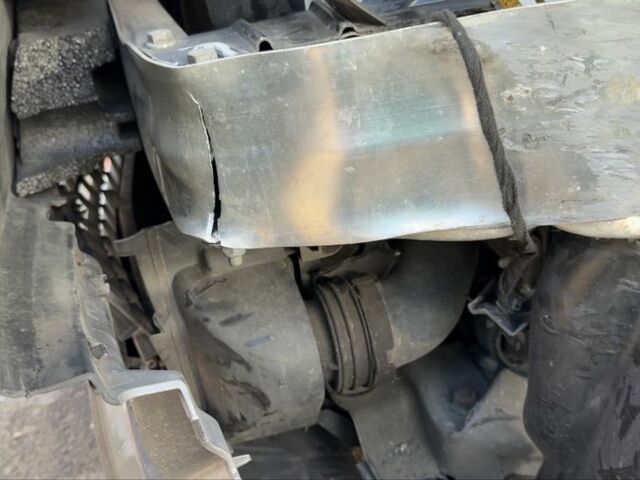 Коричневый Мерседес А класс, объемом двигателя 2 л и пробегом 154 тыс. км за 2329 $, фото 4 на Automoto.ua