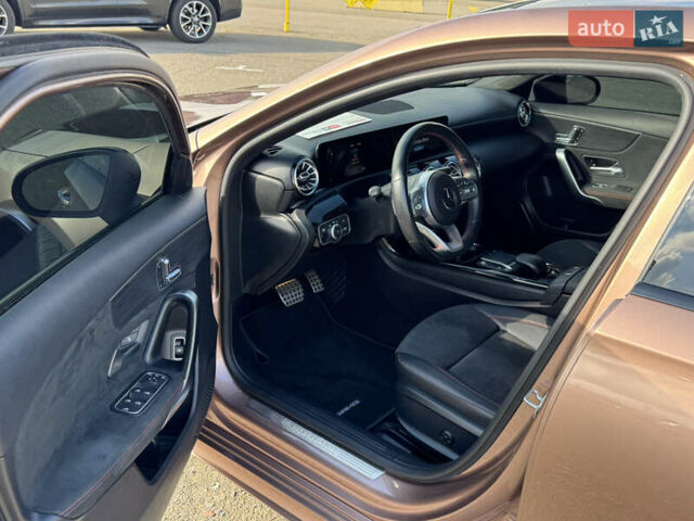 Коричневый Мерседес А класс, объемом двигателя 1.99 л и пробегом 81 тыс. км за 30000 $, фото 2 на Automoto.ua