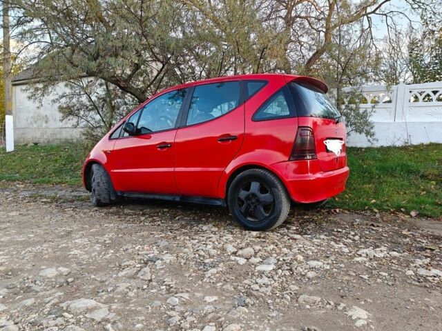 Красный Мерседес А класс, объемом двигателя 1.4 л и пробегом 2 тыс. км за 2900 $, фото 2 на Automoto.ua