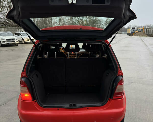 Красный Мерседес А класс, объемом двигателя 1.6 л и пробегом 268 тыс. км за 2999 $, фото 11 на Automoto.ua