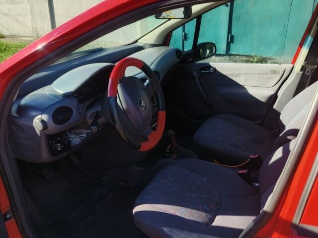 Красный Мерседес А класс, объемом двигателя 0 л и пробегом 220 тыс. км за 2800 $, фото 9 на Automoto.ua