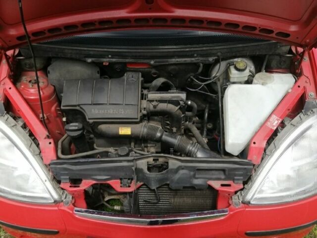 Мерседес А класс 1999 в Гниване на Automoto.ua Красный Мерседес А класс, объемом двигателя 0 л и пробегом 145 тыс. км за 3000 $, фото 7 на Automoto.ua