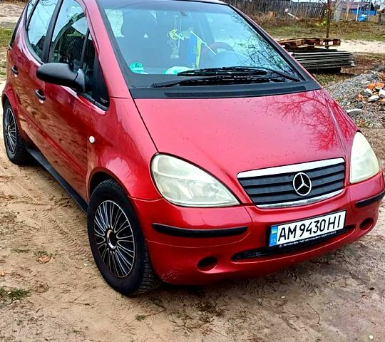 Червоний Мерседес А клас, об'ємом двигуна 1.7 л та пробігом 240 тис. км за 3450 $, фото 2 на Automoto.ua