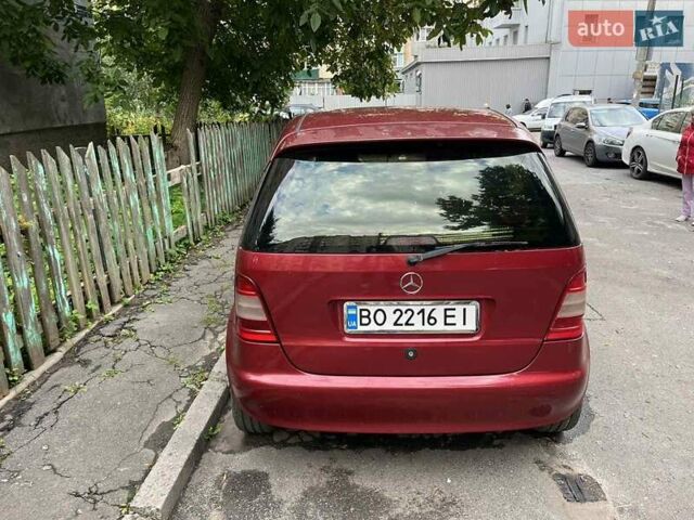 Красный Мерседес А класс, объемом двигателя 1.4 л и пробегом 225 тыс. км за 3400 $, фото 3 на Automoto.ua