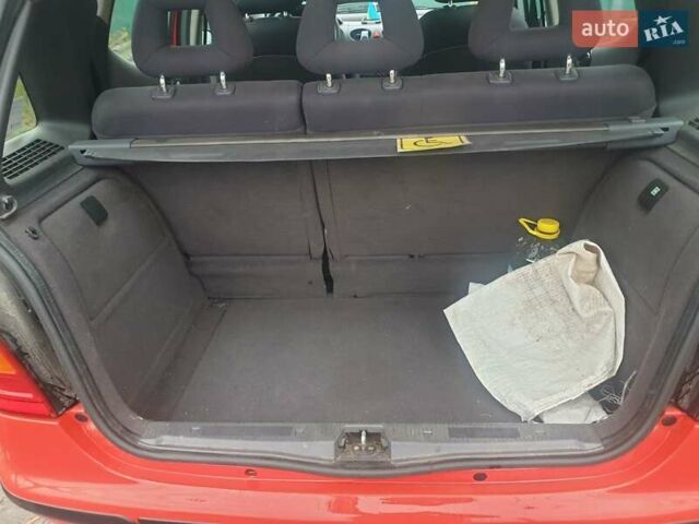 Красный Мерседес А класс, объемом двигателя 1.4 л и пробегом 148 тыс. км за 3500 $, фото 9 на Automoto.ua