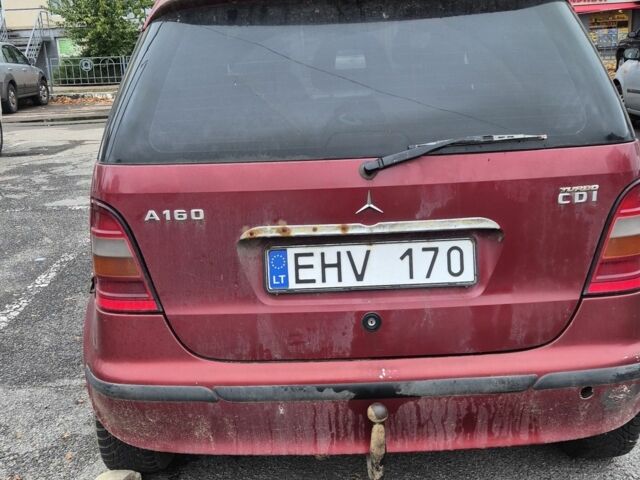 Красный Мерседес А класс, объемом двигателя 0 л и пробегом 280 тыс. км за 1850 $, фото 2 на Automoto.ua