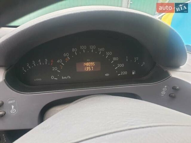 Красный Мерседес А класс, объемом двигателя 1.4 л и пробегом 148 тыс. км за 3500 $, фото 11 на Automoto.ua