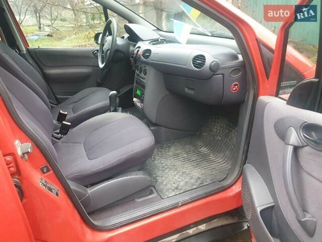 Красный Мерседес А класс, объемом двигателя 1.4 л и пробегом 148 тыс. км за 3500 $, фото 8 на Automoto.ua