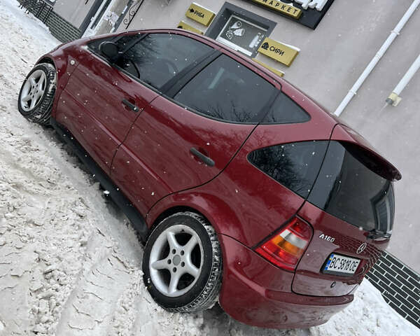 Красный Мерседес А класс, объемом двигателя 1.6 л и пробегом 248 тыс. км за 4200 $, фото 18 на Automoto.ua