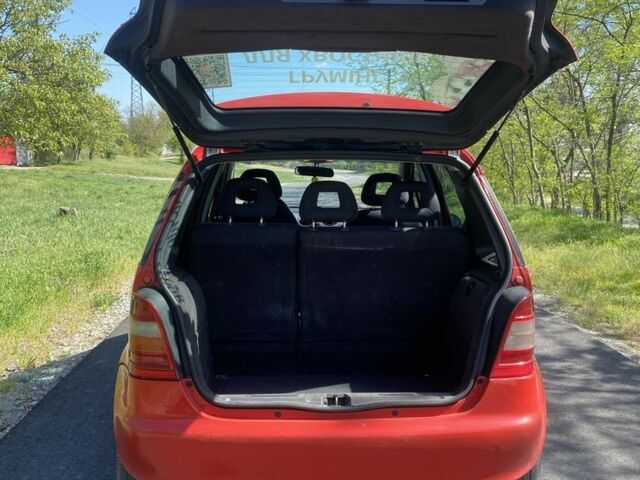 Красный Мерседес А класс, объемом двигателя 1.7 л и пробегом 250 тыс. км за 3500 $, фото 6 на Automoto.ua