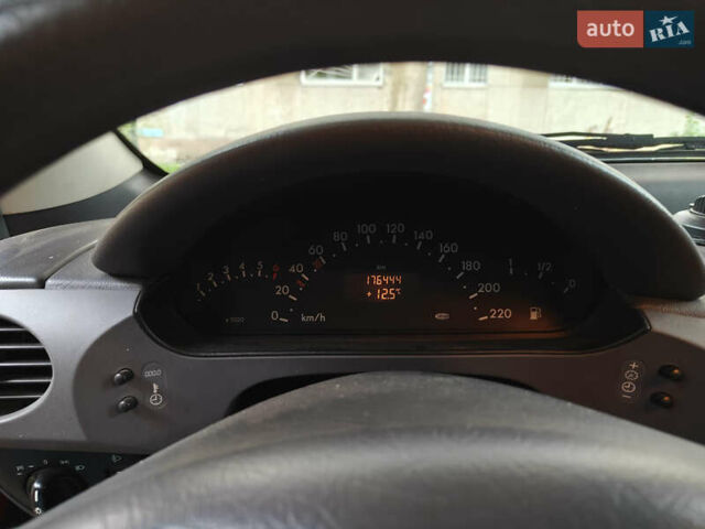 Червоний Мерседес А клас, об'ємом двигуна 1.4 л та пробігом 176 тис. км за 3500 $, фото 2 на Automoto.ua