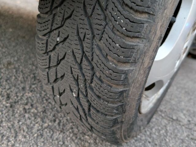 Червоний Мерседес А клас, об'ємом двигуна 0 л та пробігом 300 тис. км за 955 $, фото 5 на Automoto.ua