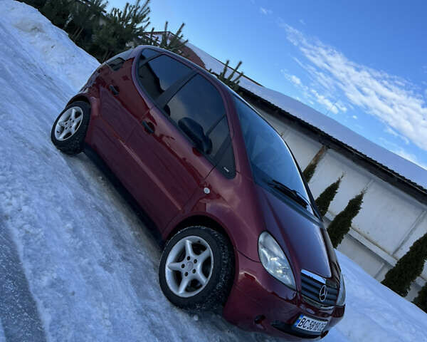 Красный Мерседес А класс, объемом двигателя 1.6 л и пробегом 248 тыс. км за 4300 $, фото 49 на Automoto.ua