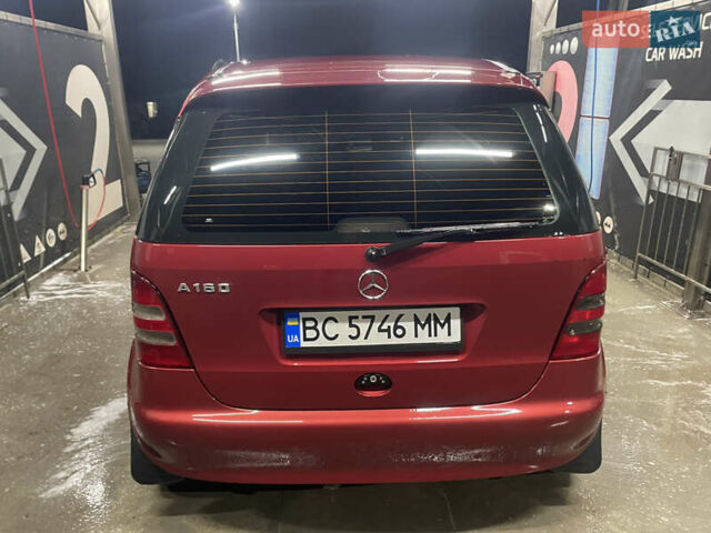 Красный Мерседес А класс, объемом двигателя 1.69 л и пробегом 290 тыс. км за 4200 $, фото 4 на Automoto.ua