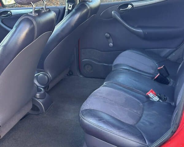 Красный Мерседес А класс, объемом двигателя 1.9 л и пробегом 200 тыс. км за 2250 $, фото 5 на Automoto.ua